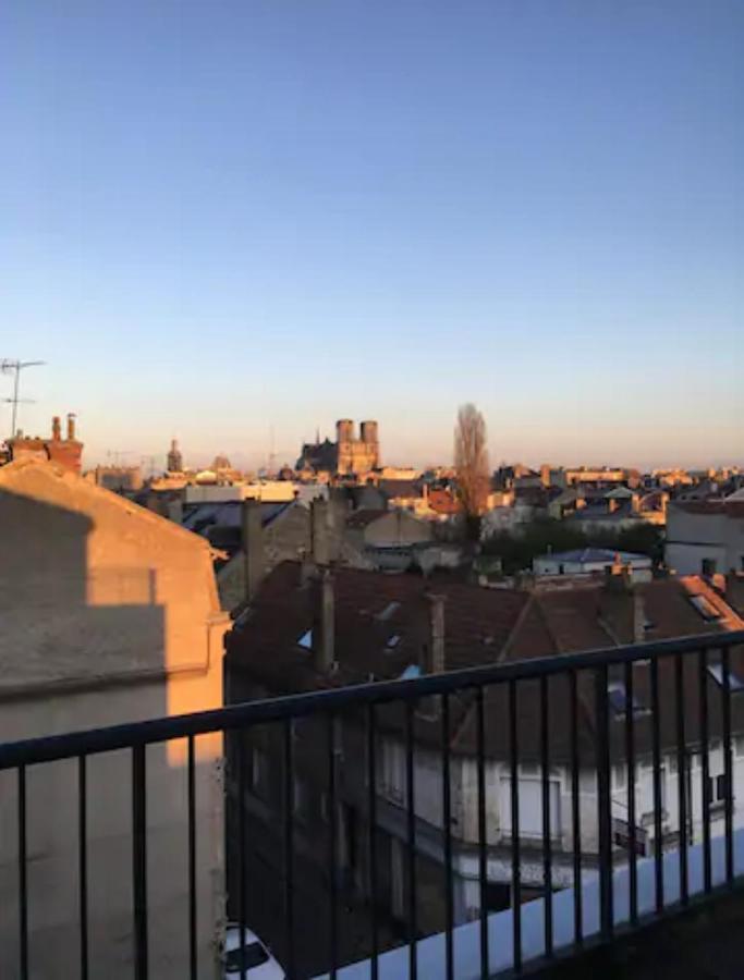 Suite Magdelaine - Vue Cathédrale Reims Exterior foto